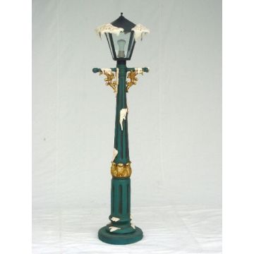 antike Weihnachtslampe verkleinert