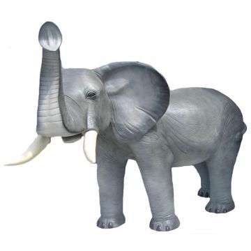 Elefant groß lebensgroß