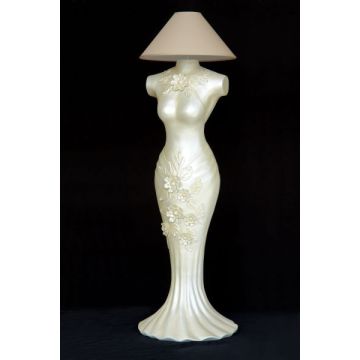 Lady Lampe mit Schirm lebensgroß