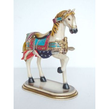 Amerikanisches Pferd auf Sockel verkleinert