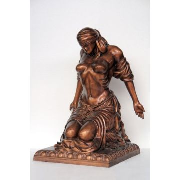 Kniende Lady mit verbundenen Augen Bronze lebensgroß