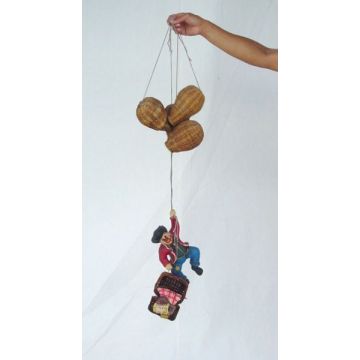 Clown mit Rattan Ballons verkleinert