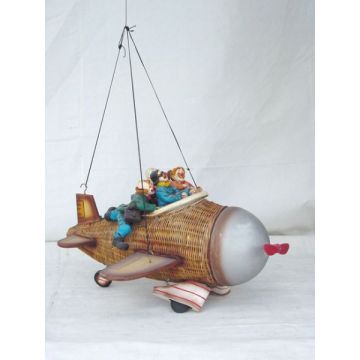 Cowns auf Rattan Flugzeug verkleinert