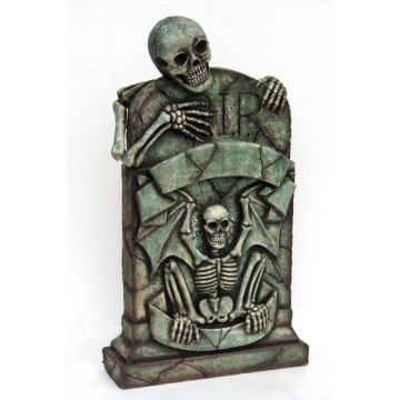 Grabstein mit Skelett lebensgroß