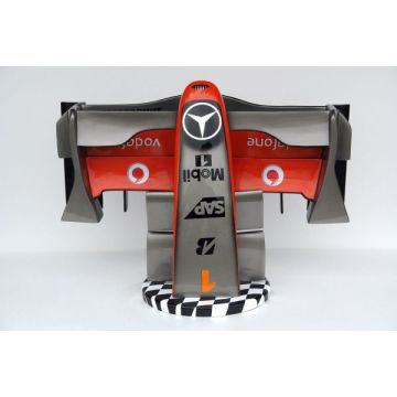 Formel 1 Nase mit Flagge Silber verkleinert