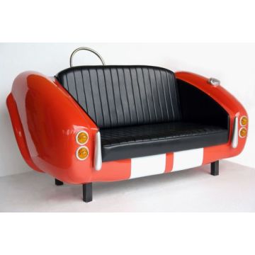 Cobra Autosofa mit Rennstreifen lebensgroß