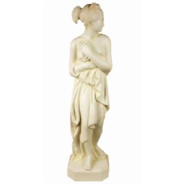 Antike Frauenfigur verkleinert