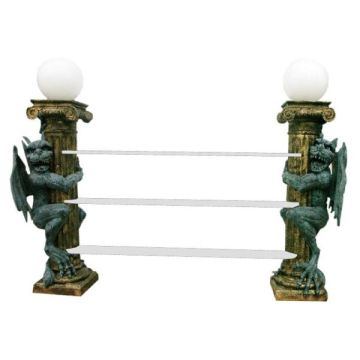 2 Säulen Gothic Regal mit Lampen lebensgroß