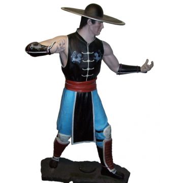 Kung Lao - Mortal Combat GEBRAUCHT lebensgroß