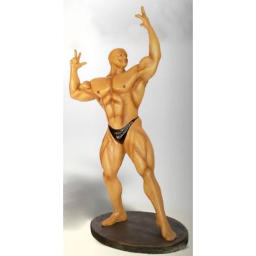 Body Builder 2 lebensgroß