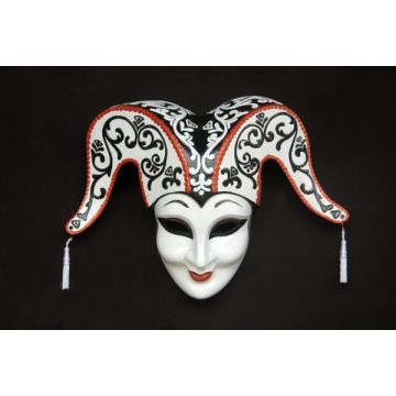 Maske Arlecchino lebensgroß