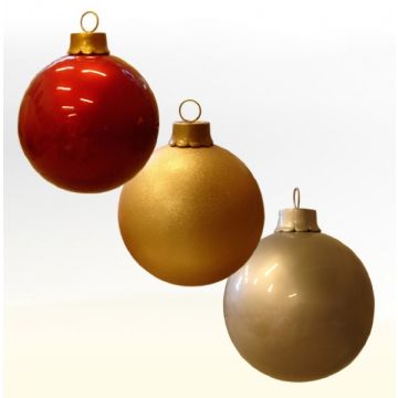 überdeminsionale Weihnachtskugel klein vergrößert