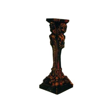 kupferfarbene Säule klein lebensgroß