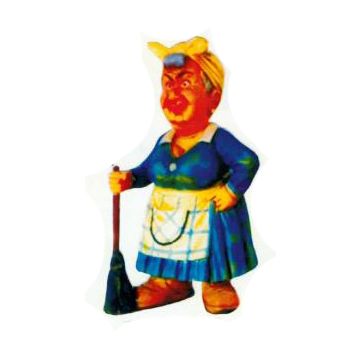 alte Omi als Putzfrau verkleinert