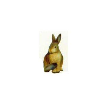 sitzender hellbrauner Hase lebensgroß