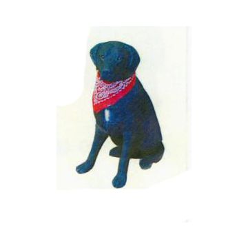 Labrador sitzend mit Halstuch lebensgroß