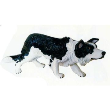 Border Collie Angriffsstellung lebensgroß