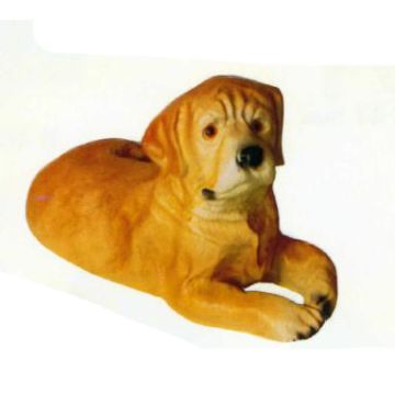 Labrador Welpen liegend lebensgroß