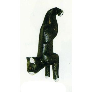 Katze Kopfüber hängend lebensgroß