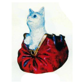 Katze in roter Handtasche groß lebensgroß