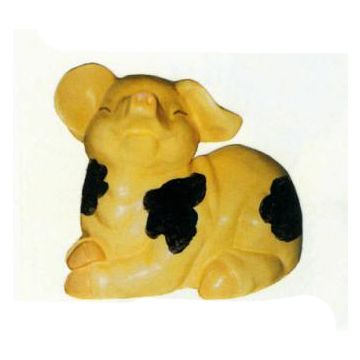 kleines fröhliches geflecktes Schweinchen lebensgroß