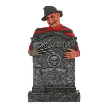 Freddy Krüger Grabstein mit Totenköpfen und Dracula lebensgroß