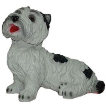 Hund West Highland Terrier lebensgroß