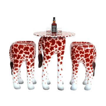 Tisch mit 2 Hockern Giraffe verkleinert