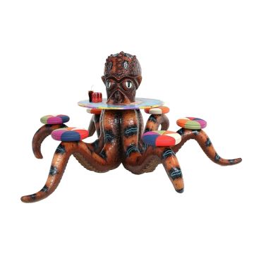 Roter Oktopus Tisch mit 6 Sitzen lebensgroß