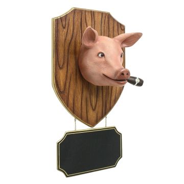 Schweinekopf mit Zigarre und Angebotsschild lebensgroß