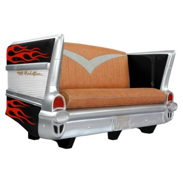 Sofa Chevy Schwarz mit roten Flammen lebensgroß