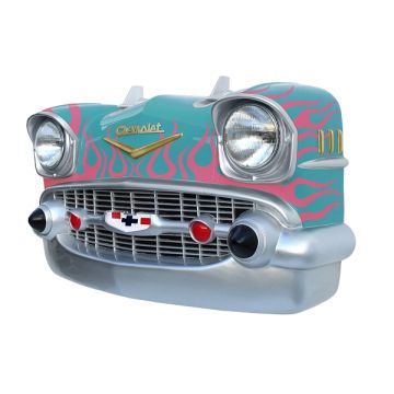 Wanddeko Chevy Hellblau Front mit pinken Flammen verkleinert
