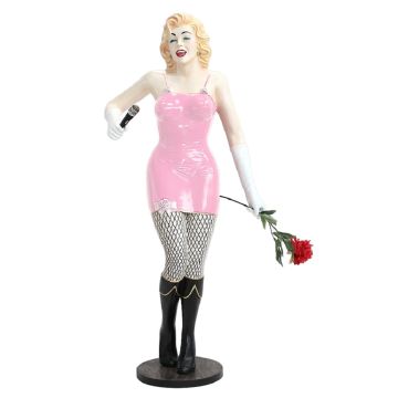 Marilyn in Rosa mit Rose und Mikro lebensgroß