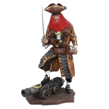 Pirat Redbeard auf Kanone lebensgroß