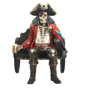 Piratenskelett auf Wagenbank lebensgroß