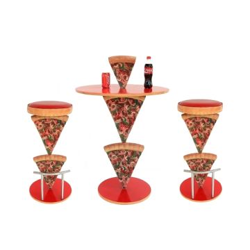 Pizzatisch und Pizzahocker 2 Pizzastücke vergrößert