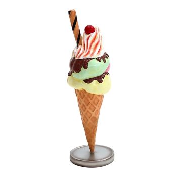 Eis mit Röhrchen klein vergrößert