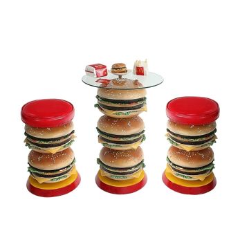 3 Burger Tisch mit Burgerhockern vergrößert