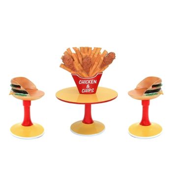 Hühnchen und Pommes Tisch mit Burgerstühlen vergrößert