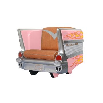 Sitz Chevy Rosa mit orangenen Flammen und braunem Polster lebensgroß
