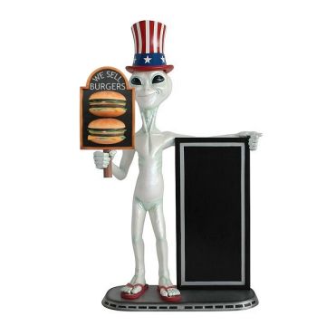 Alien amerika mit 2 Burgern auf Tafel und Angebotstafel lebensgroß