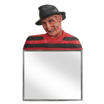 Monster Freddy Krüger Spiegel Quadrat lebensgroß