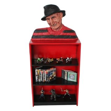 Monster Freddy Krüger Regal lebensgroß