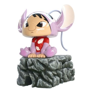 Lilo im rosa Kostüm lebensgroß
