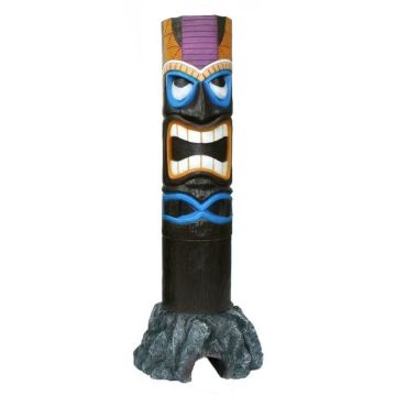 Tiki Maske auf Stein 8 lebensgroß