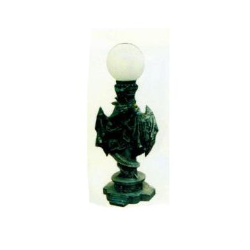 kleinere Beistelllampe mit Drachen verkleinert