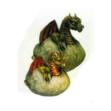 schlüpfendes Drachenbaby verkleinert
