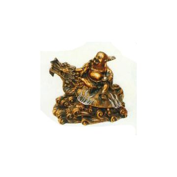 Buddhafigur reitet Drachen verkleinert