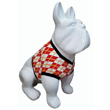 Hund französische Bulldogge weiß mit T-Shirt lebensgroß